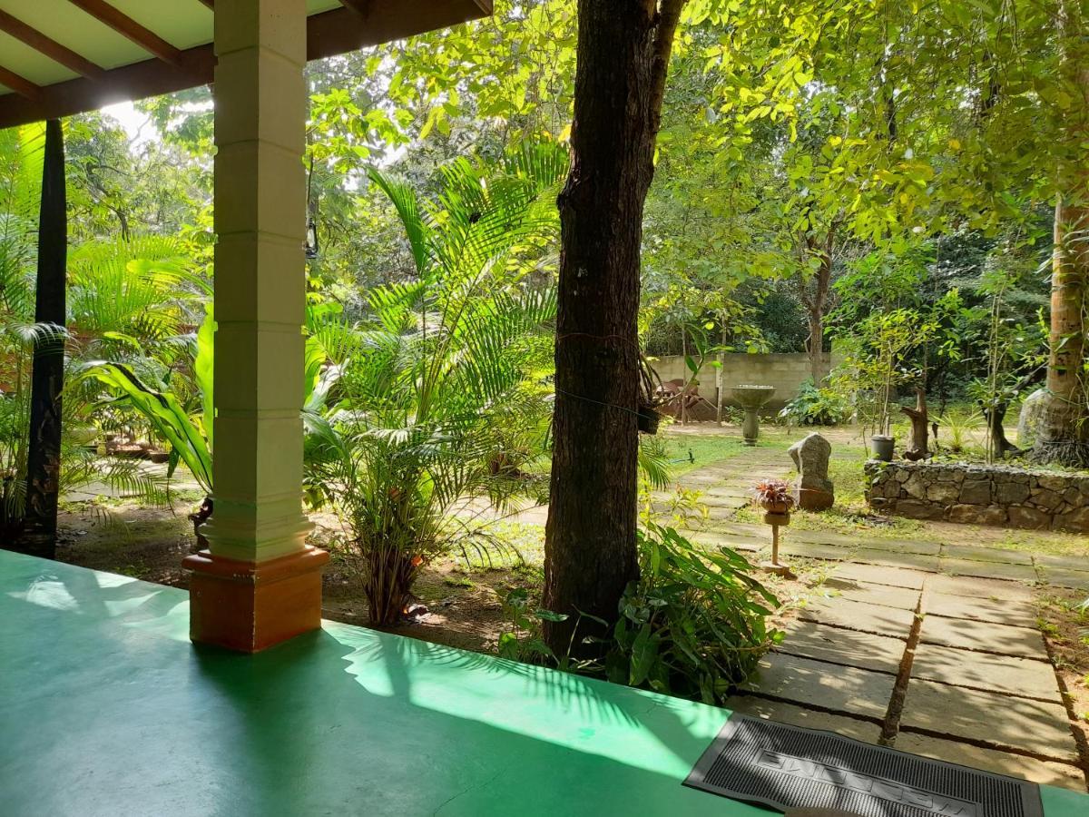 Sigiri Jungle Villa Sigiriya Buitenkant foto