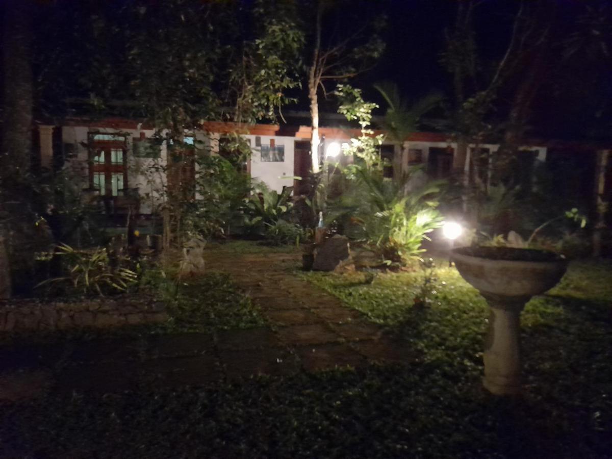 Sigiri Jungle Villa Sigiriya Buitenkant foto